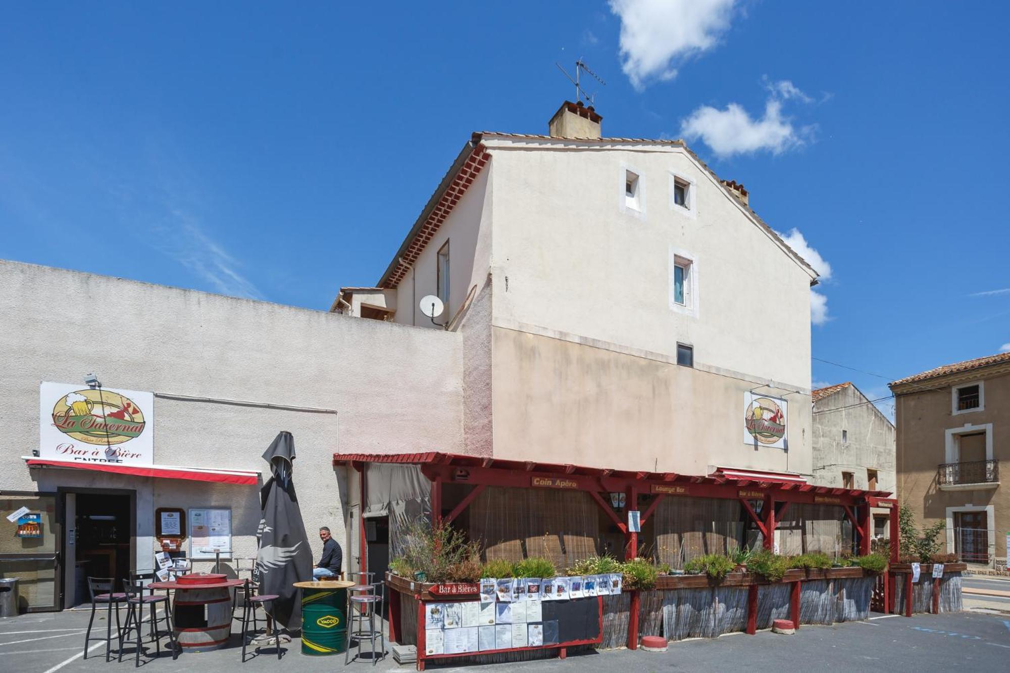 Cosy Apartment In Ancient Gabian With River And Vineyard Views Bagian luar foto